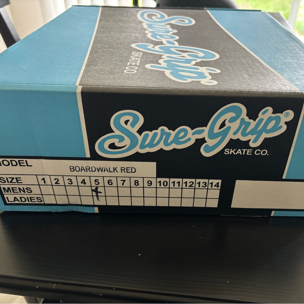 Sure-Grip Boardwalk Roller Skates, Men’s Size 5 Women’s Size 6 - Picture 6 of 6